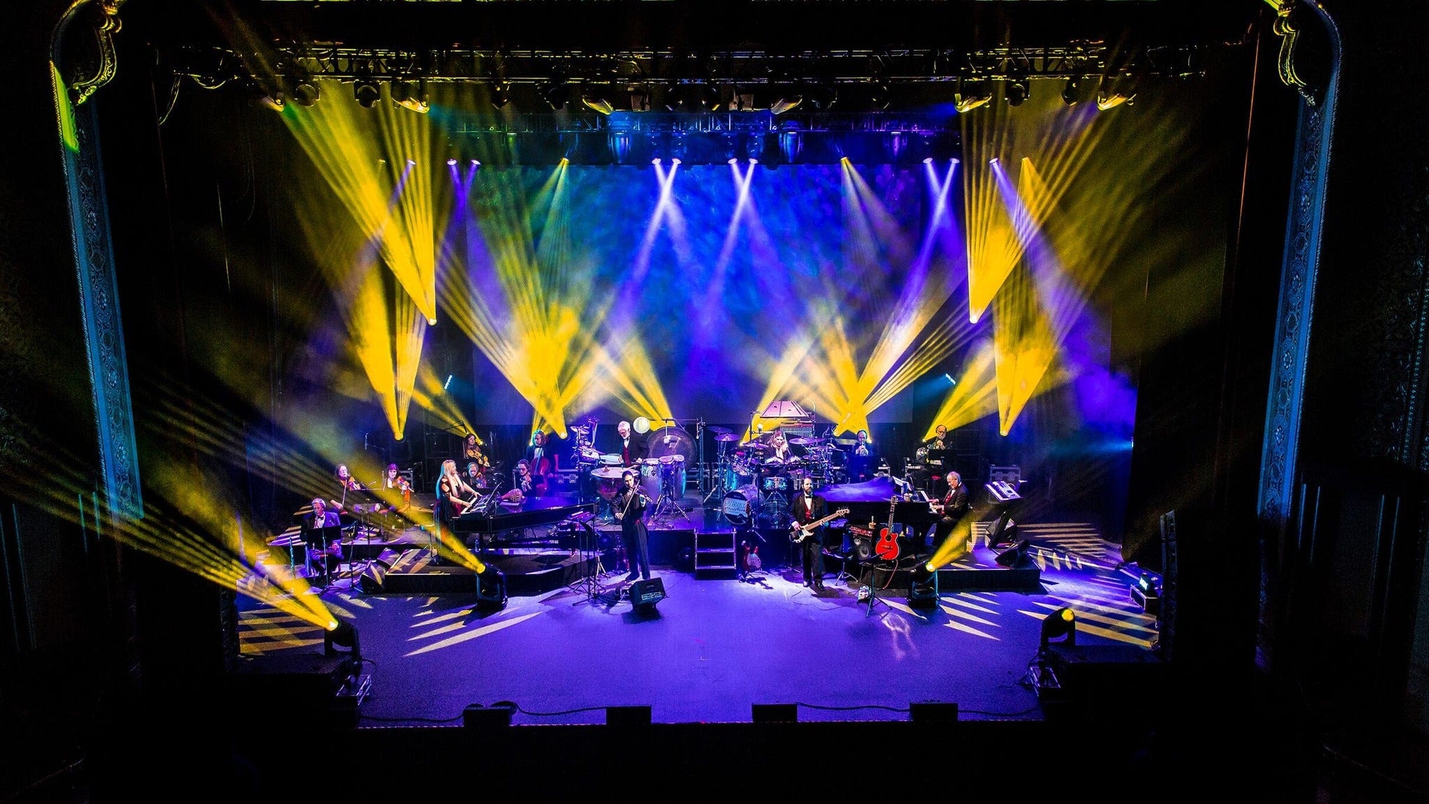 Mannheim Steamroller Bring Holiday Vibes to Davenport Quad Cities