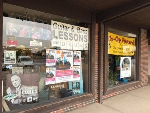 QC Scene Is On The Scene At CoOp Records For Einstein's Sister's Record Release Days