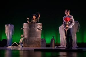 Ballet Quad Cities Offers Delicious Dinner, Fun ‘Dracula’ to Sink Your Teeth Into