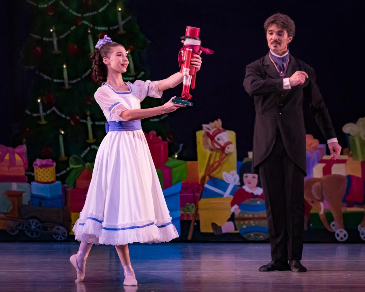 Ballet Quad Cities Presenting Nutcracker In The Round Quad Cities