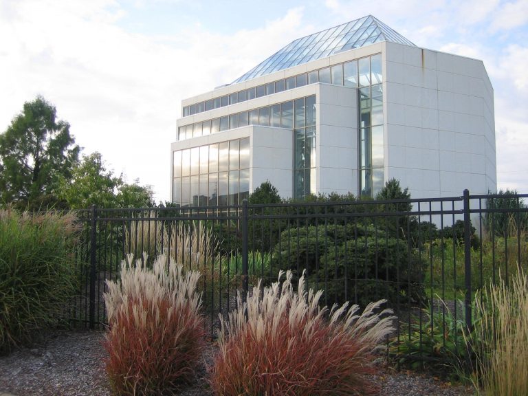 Illinois' Quad City Botanical Center Begins Construction On New Ability