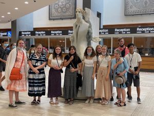 Bettendorf Artist/Gallery Owner and Q-C Students Share Thrills of Italy Trip