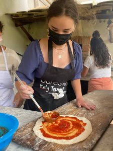 Bettendorf Artist/Gallery Owner and Q-C Students Share Thrills of Italy Trip