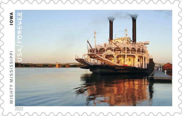 Rock Island's David Sebben's Mississippi River Photo Chosen For New Postage Stamp