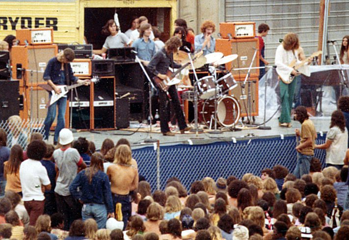 50 Years after Argus, Andy Powell's Wishbone Ash Is Blowin' Free into RME