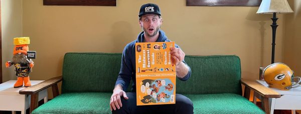 Charlie Berens Coming To Davenport's Adler Theatre TONIGHT!