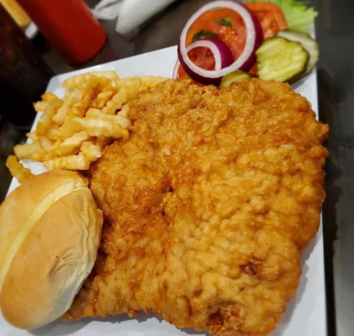 Stout's Irish Pub Opens Second Iowa Location In Bettendorf Quad