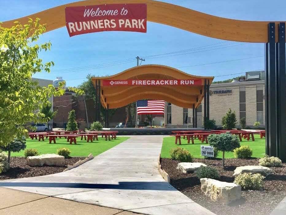 East Moline Main Street Summer Concert Series Brings In Far Out 283