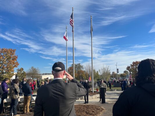 Davenport Celebrates Opening Of Veteran's Park