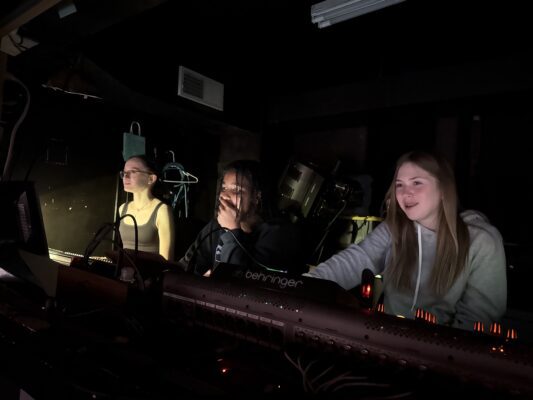 “Peter Pan” Soars Again in New Version at Junior Theatre