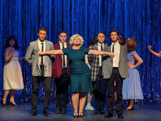 REVIEW: Countryside Pulls Out All Stops in High-Energy, Big-Talent “Hairspray”
